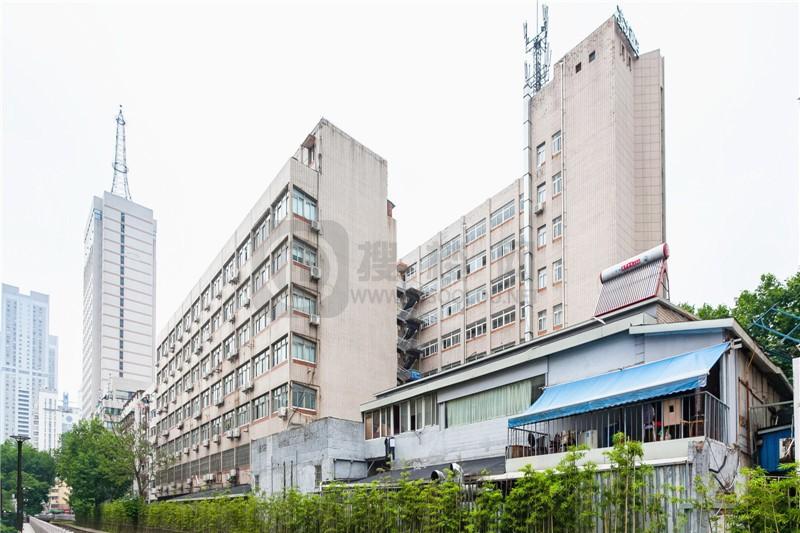 银鸿商务中心75平米办公室出租