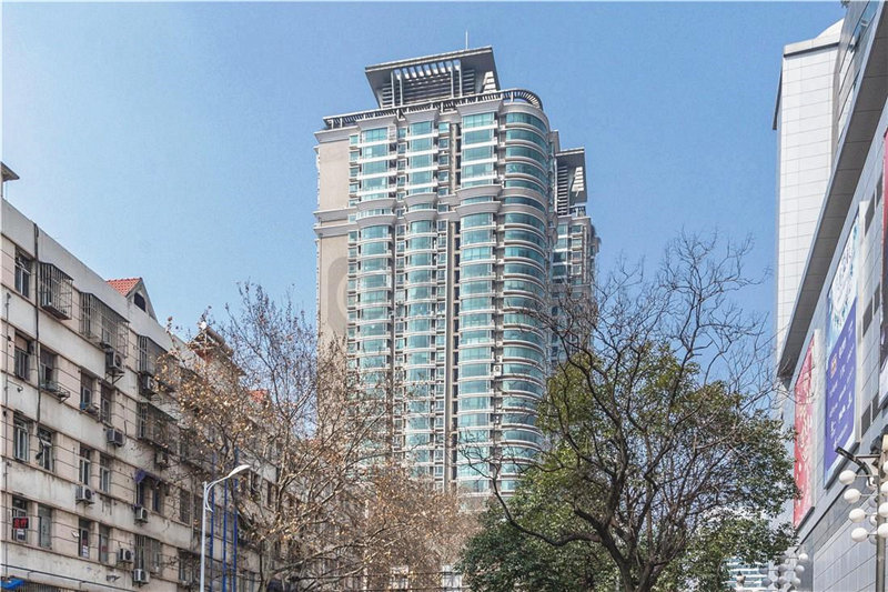 东方名苑