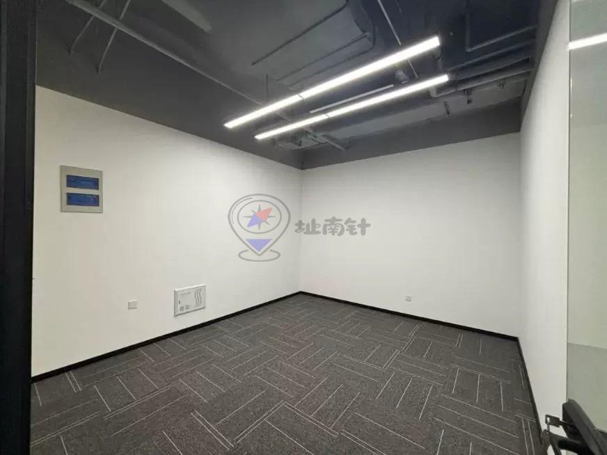 景枫乐创中心面积120平