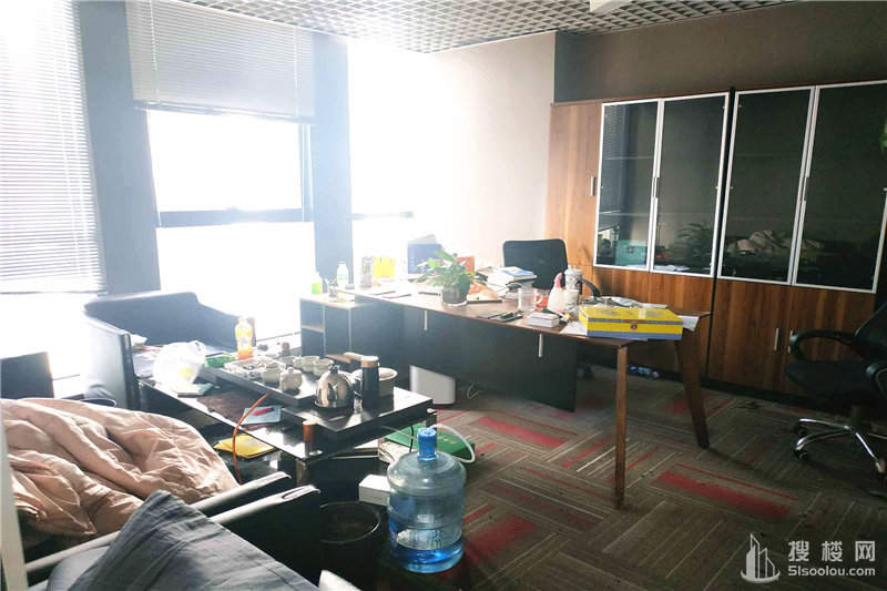 河西万达广场面积108平