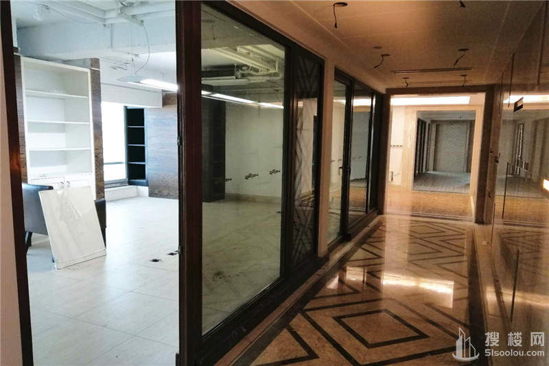 河西万达广场面积245平