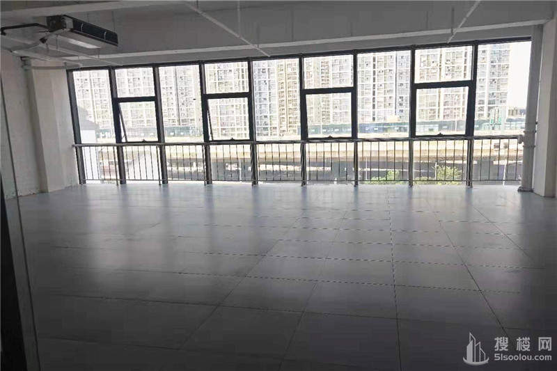华威大厦面积140平