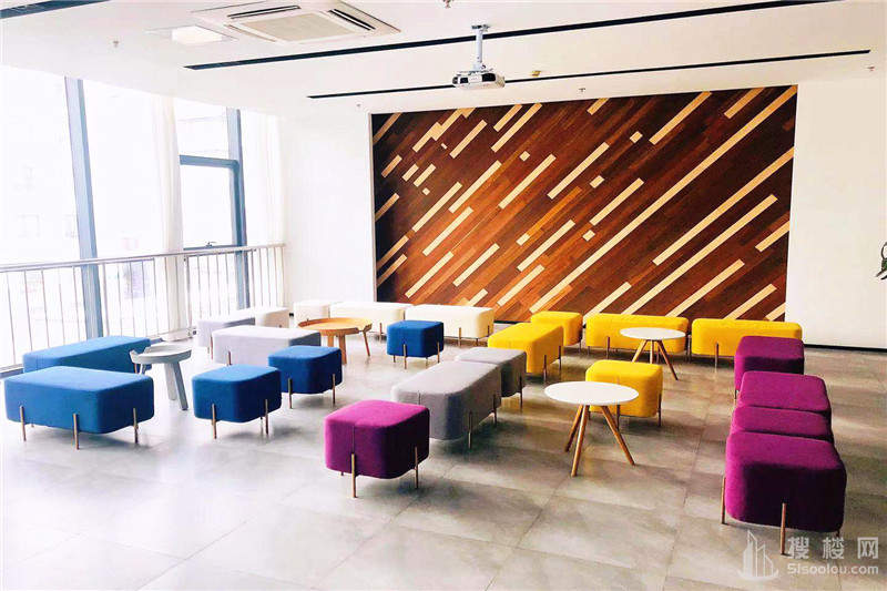 华威大厦面积427平