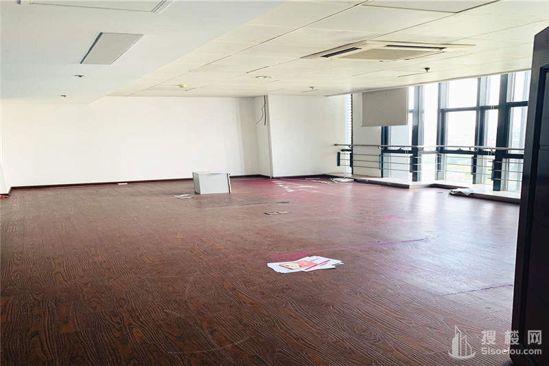 建华大厦面积146平