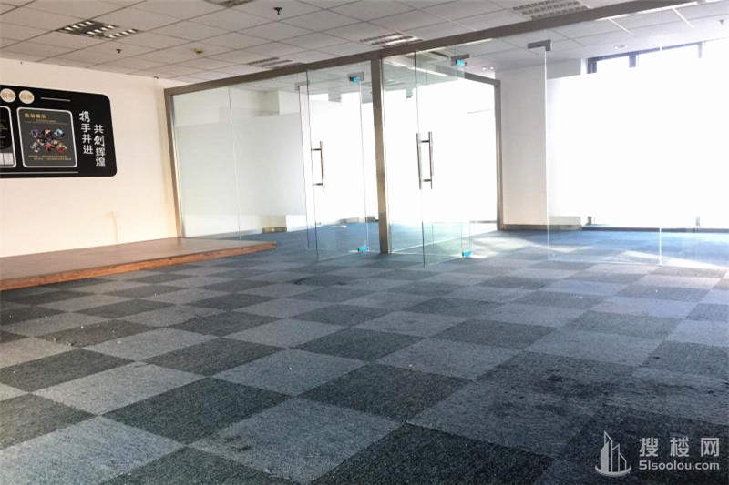 建伟大厦面积138平