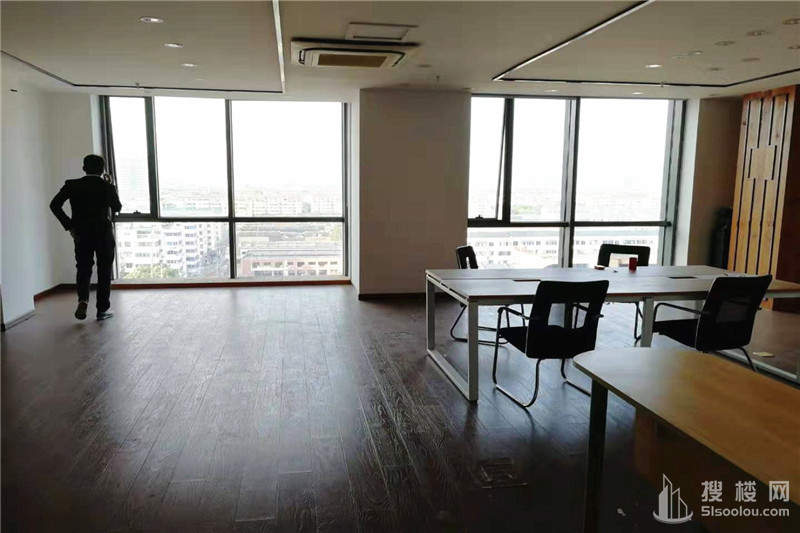 建伟大厦面积179平