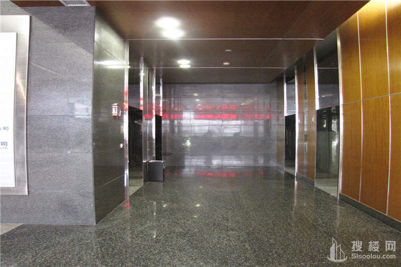 建伟大厦面积389平