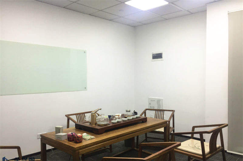 诚信大厦面积172平