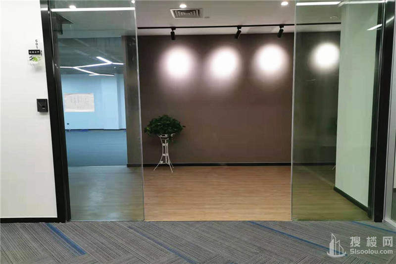金陵建工面积754平