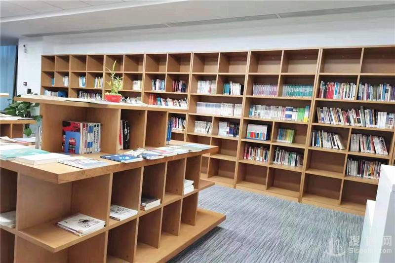 金轮国际广场面积172平