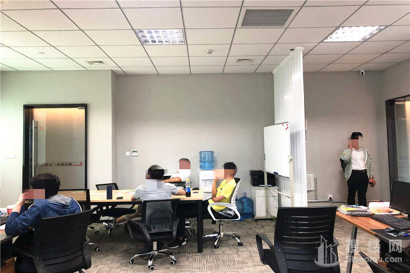 绿地之窗