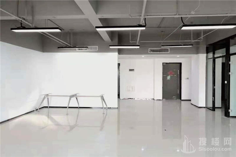 绿地之窗面积179平
