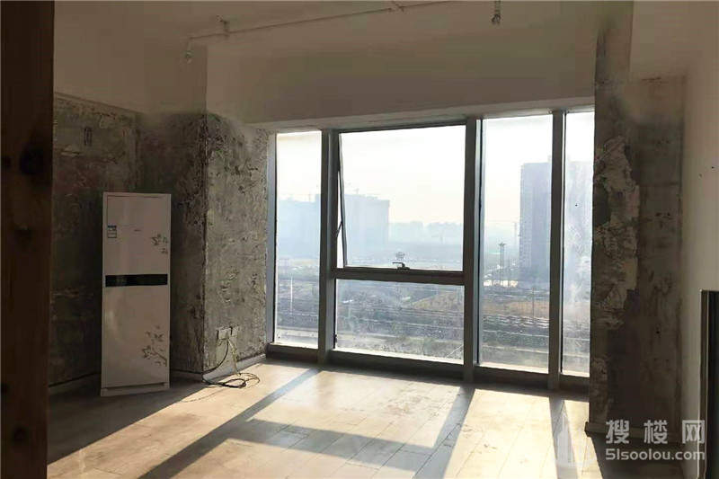 绿地之窗面积268平