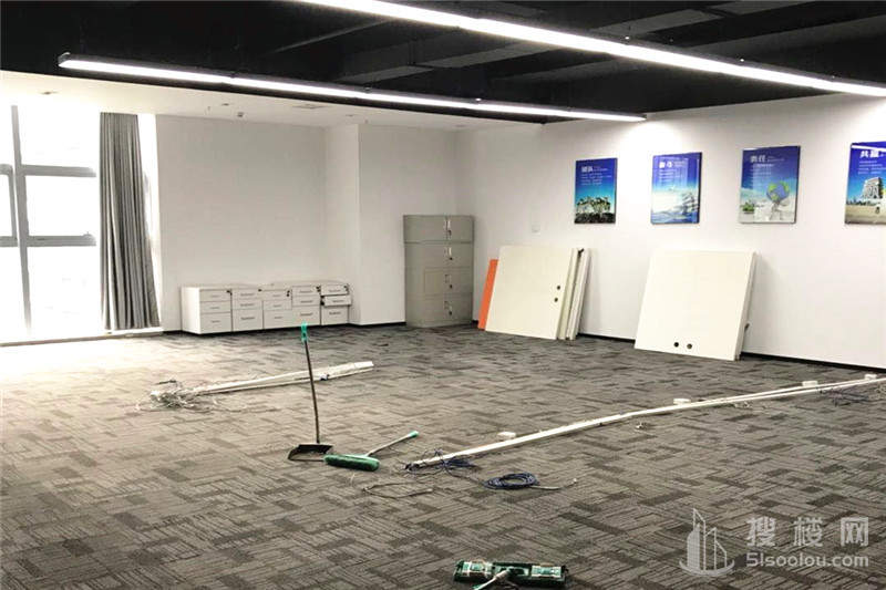 绿地之窗面积503平