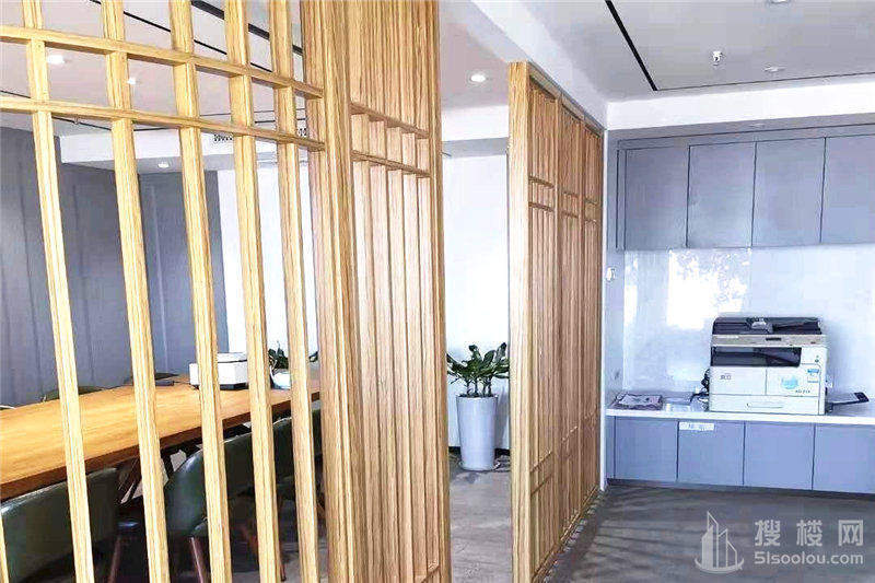 清江苏宁广场面积300平