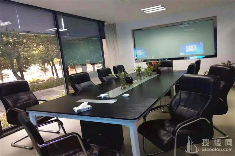 软件谷·垠坤大数据产业基地面积400平