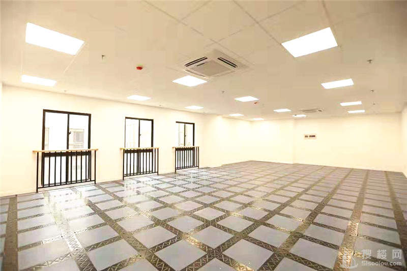 升龙汇金中心面积169平