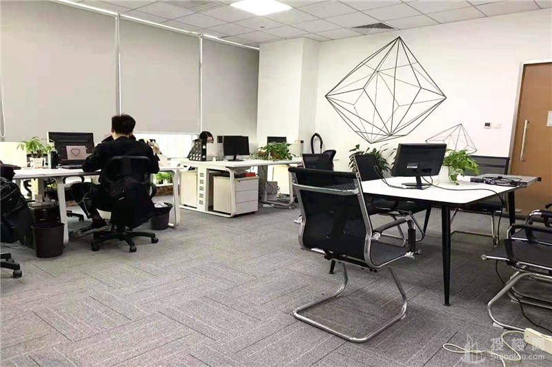 升龙汇金中心
