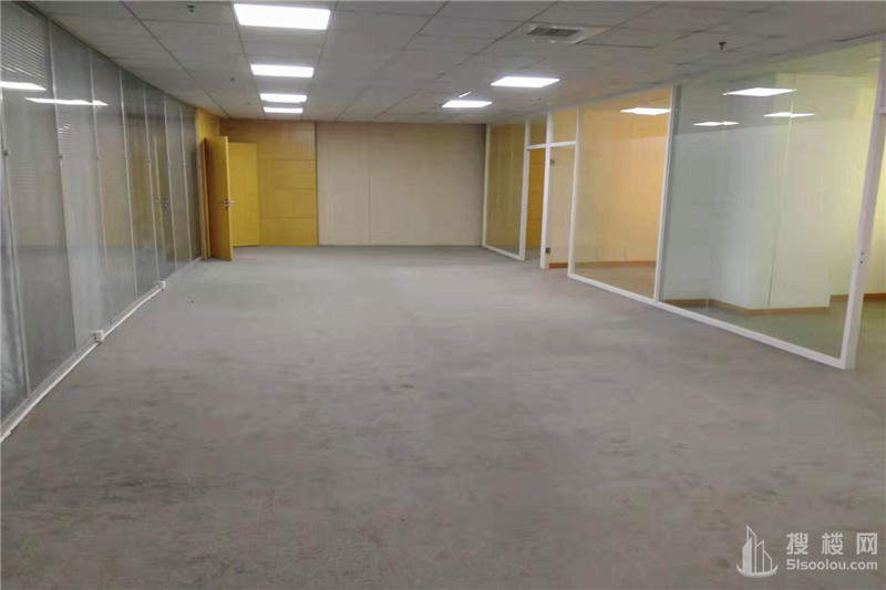 斯亚置地广场面积340平