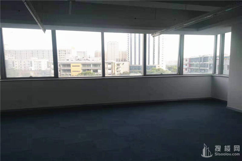 斯亚置地广场面积981平