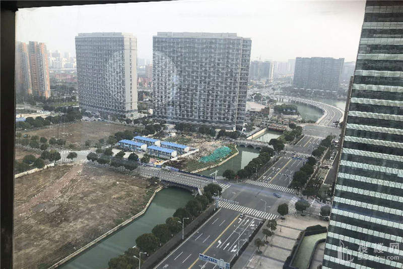 苏宁环球国际中心面积2047平