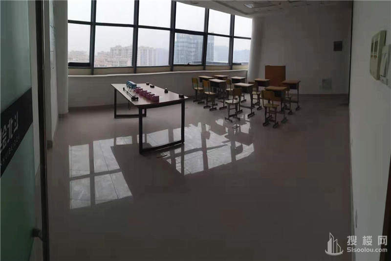 苏宁环球国际中心面积759平