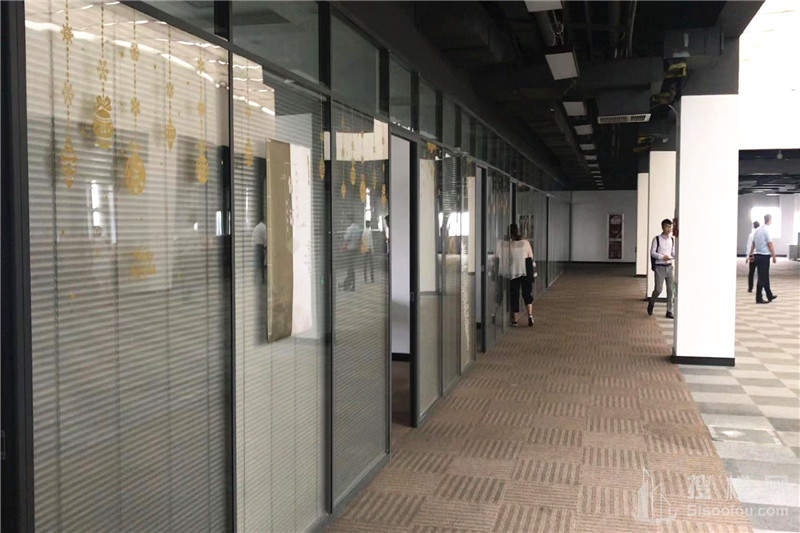怡化中心面积2068平