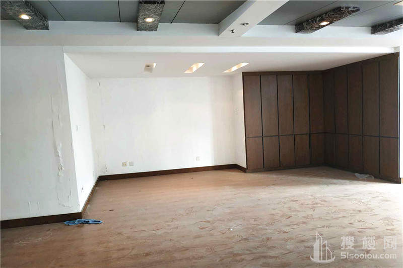 长安国际中心面积111平