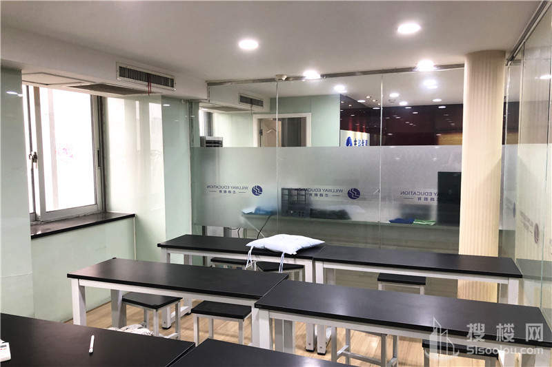 长发中心CFC面积172平