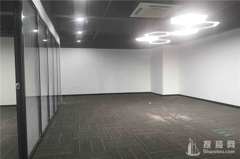 证大喜马拉雅中心面积158平